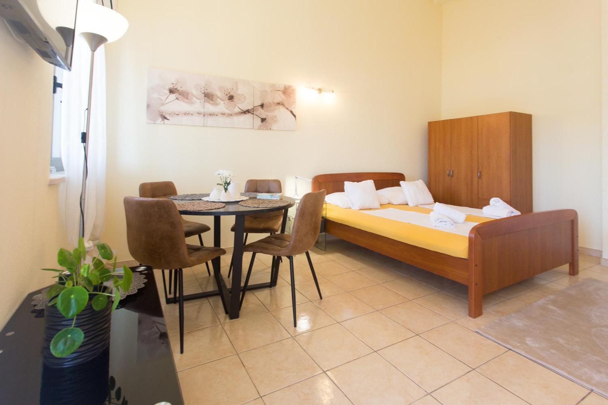 Apartmani Stanic Seget Vranjica Quarto foto